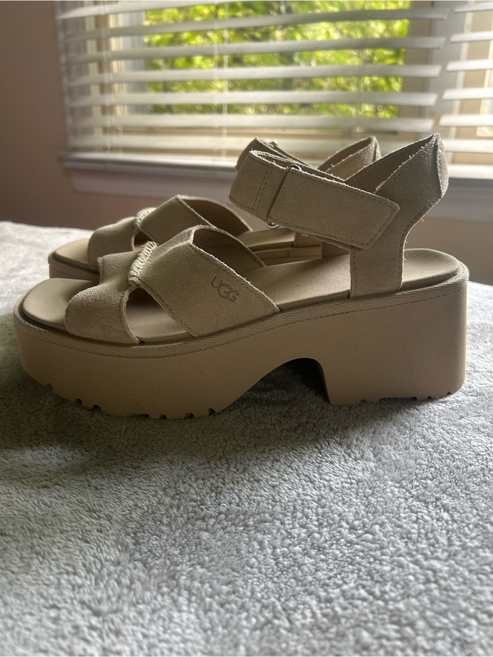 UGG Women's Platform Sandal in Taupe